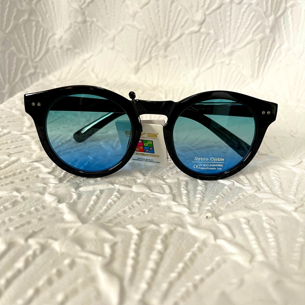 Blue lens sunglasses